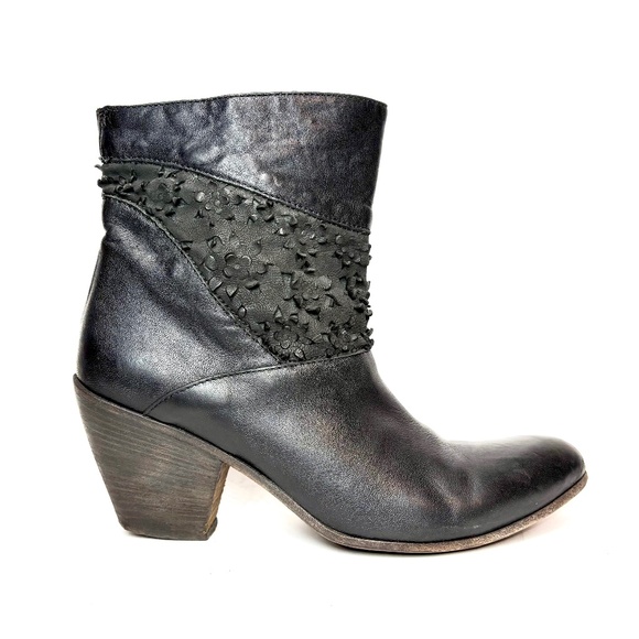 MoMa Black Leather Heeled Ankle Boots | 36 - Picture 1 of 11